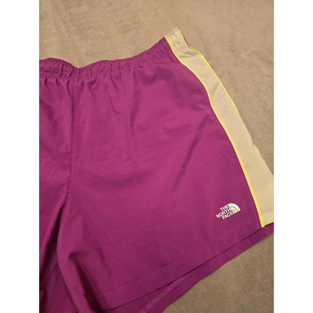 The North Face Women’s Purple Elevation Shorts with Liner(L)